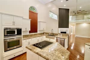 6502 NW 66th Way, Parkland, FL 33067 - MLS#F10520277