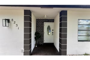 8231 SW 9th St, North Lauderdale, FL 33068 - MLS#F10520281