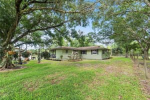 10100 W Midway Rd, Fort Pierce, FL 34945 - MLS#F10520291