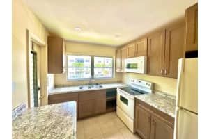 4042 Nw 19th St 202, Fort Lauderdale