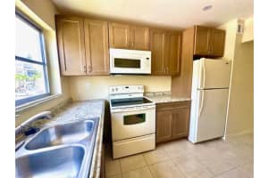 4042 NW 19th St 202, Fort Lauderdale, FL 33313 - MLS#F10520294