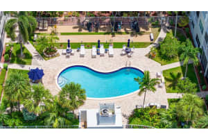 4117 Bougainvilla Dr 102, Lauderdale By The Sea, FL 33308 Sold 12/03/25