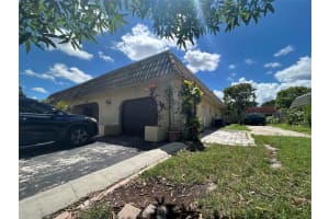 7007 NW 79th Ave 1-2, Tamarac, FL 33321 - MLS#F10520387