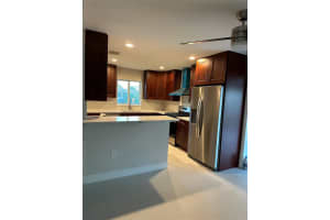 1330 NE 48th Ct, Oakland Park, FL 33334 - MLS#F10520422