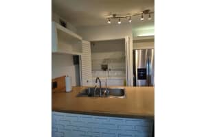 5300 NE 6 AVE F16, Oakland Park, FL 33334 - MLS#F10520425