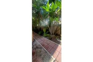 2049 SE 6th St, Deerfield Beach, FL 33441 - MLS#F10520444