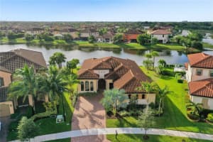 8210 NW 115th Way, Parkland, FL 33076 - MLS#F10520445