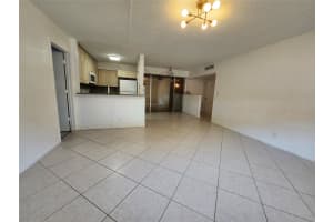 501 SE 8th St 103, Deerfield Beach, FL 33441 - MLS#F10520450