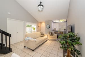 2010 Winners Cir 2010, North Lauderdale, FL 33068 - MLS#F10520469