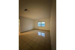 890 NW 39th St 12, Oakland Park, FL 33309 - MLS#F10520533