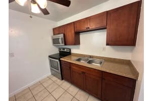 1000 SW 16th Ave A, Fort Lauderdale, FL 33312 - MLS#F10520538