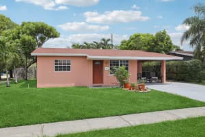 7591 Polk St, Hollywood, FL 33024 Sold 11/07/25