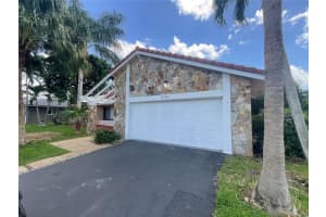 9730 NW 15th St, Plantation, FL 33322 Sold 10/31/25