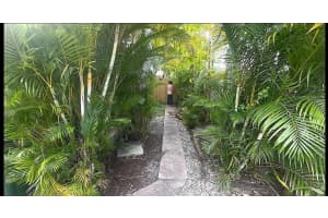 104 SE 20th St B, Fort Lauderdale, FL 33316 - MLS#F10520550