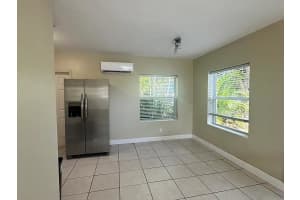 104 SE 20th St B, Fort Lauderdale, FL 33316 - MLS#F10520550