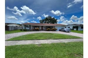 7200 NW 10th Ct, Plantation, FL 33313 - MLS#F10520569