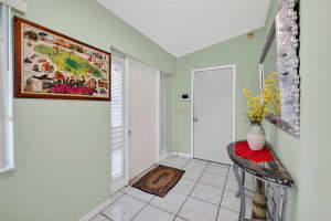 4760 NW 73rd Ave, Lauderhill, FL 33319 - MLS#F10520580