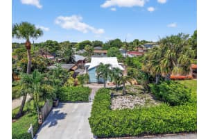 927 Mcintosh St, West Palm Beach, FL 33405 Sold 09/15/25