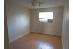 3640 NE 1st Ave 1, Oakland Park, FL 33334 - MLS#F10520608