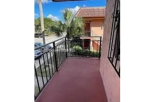 235 LAKEVIEW DR 201, Weston, FL 33326 - MLS#F10520611