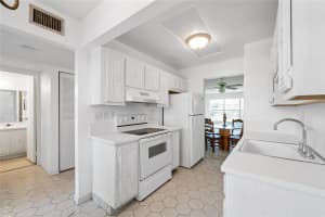 8105 NW 61st St A206, Tamarac, FL 33321 - MLS#F10520628
