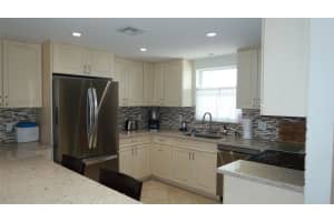 1051 Hillsboro Mile 906E, Hillsboro Beach, FL 33062 - MLS#F10520633