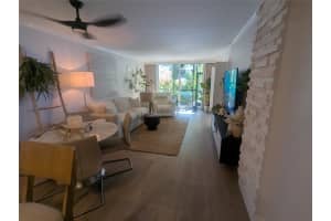 5300 NE 24 TERR 114, Fort Lauderdale, FL 33308 - MLS#F10520649