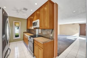 5562 SW 1st Ct, Plantation, FL 33317 - MLS#F10520666