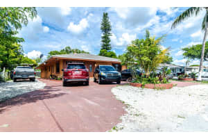 661 28th Way, Fort Lauderdale, FL 33312 - MLS#F10520678