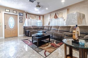 661 28th Way, Fort Lauderdale, FL 33312 - MLS#F10520678