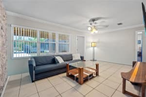 2481 NE 15th Ave, Pompano Beach, FL 33064 - MLS#F10520682
