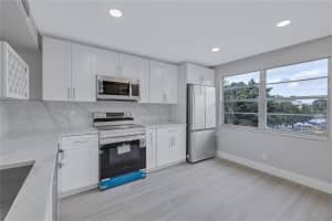 2002 Granada Dr M3, Coconut Creek, FL 33066 - MLS#F10520708