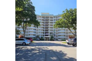 3090 N Course Dr 708, Pompano Beach