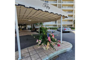 3090 N Course Dr 708, Pompano Beach, FL 33069 - MLS#F10520714