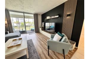 2811 Somerset Dr 206, Lauderdale Lakes, FL 33311 - MLS#F10520728