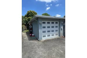 627 W Ilex Dr, West Palm Beach, FL 33403 - MLS#F10520731