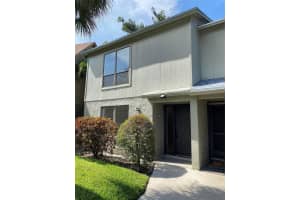 508 Sandtree Drive, Palm Beach Gardens