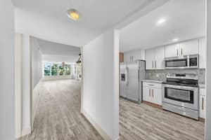 3051 NE 48th St 301, Fort Lauderdale, FL 33308 - MLS#F10520792