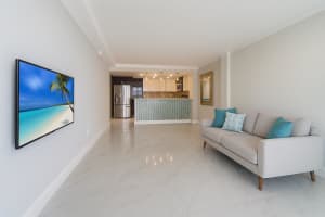 19380 Collins Avenue, Sunny Isles Beach, FL 33160 - MLS#F10520820