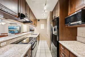 5226 NE 6th Ave H33, Fort Lauderdale, FL 33334 Sold 12/03/25