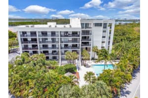 4201 N Ocean Dr 301, Hollywood, FL 33019 - MLS#F10520936
