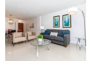 3901 Ocean Drive, Hollywood, FL 33019 - MLS#F10520945