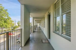 4898 29th Court, Lauderdale Lakes, FL 33313 - MLS#F10520958