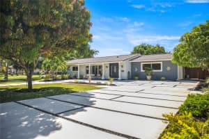 1600 Yale Dr, Hollywood, FL 33021 - MLS#F10520979