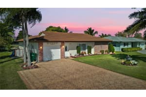 6901 NW 95th Ter, Tamarac, FL 33321 - MLS#F10520987