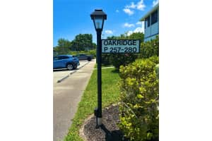 279 Oakridge P 279, Deerfield Beach, Fl 33442, Deerfield Beach