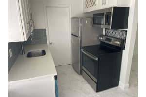 770 NE 38th St F, Oakland Park, FL 33334 - MLS#F10521036