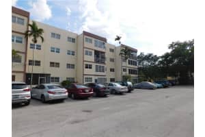 4047 NW 16th St 406, Fort Lauderdale, FL 33313 - MLS#F10521037