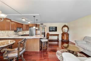 1043 Exeter C 1043, Boca Raton, FL 33434 - MLS#F10521057