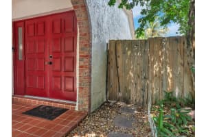 6171 SW 6th St, Margate, FL 33068 - MLS#F10521076